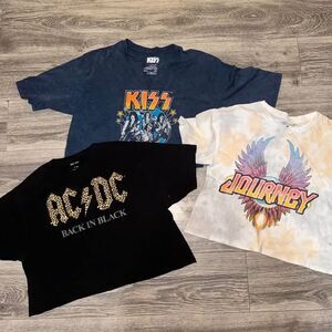 3 Cropped Band Tees- M/L